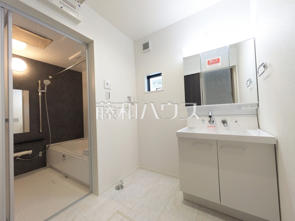 洗面室　【名古屋市守山区松坂町】