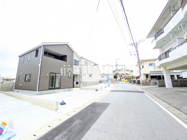 接道状況および現場風景　【宜野湾市上原２丁目】
