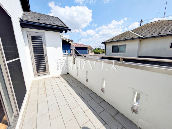 バルコニー　【小平市小川西町５丁目】