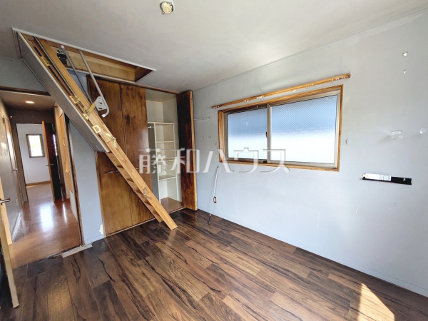 居室　【小平市小川西町５丁目】