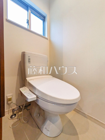 トイレ　【東久留米市中央町５丁目】