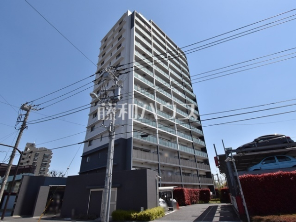 外観　【レーベンリヴァーレタワーザ・テラス】