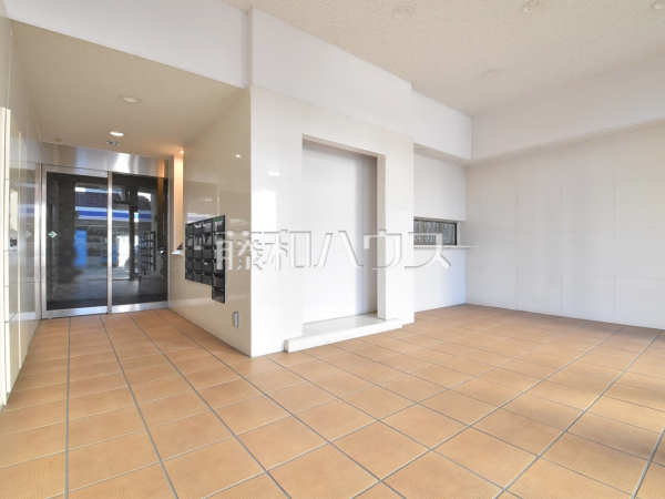 エントランス　【COMFLEX善福寺公園】