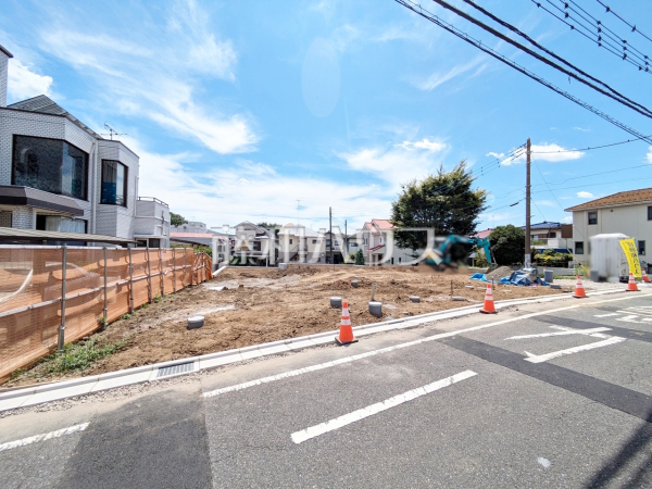 ≪現地外観≫ 周辺環境はもちろん、日当たりや設備仕様など、実際に行ってみないと分からないことも多くございます。営業担当がご案内いたしますので、お気軽にお問い合わせください。【調布市西つつじケ丘４丁目】