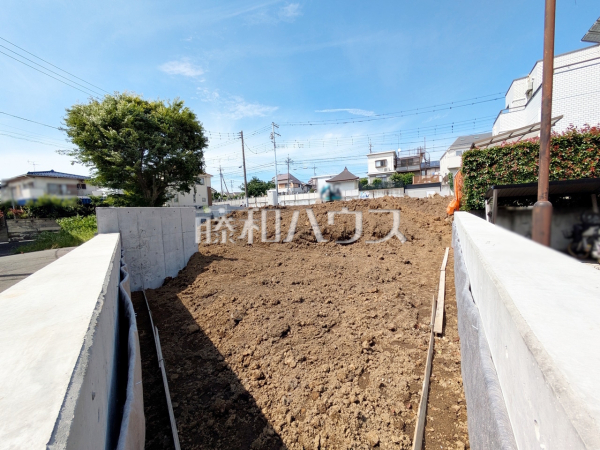 ≪現地外観≫ 建築会社を自由にセレクトできる土地分譲で理想の暮らしを叶えて下さい。【調布市西つつじケ丘４丁目】