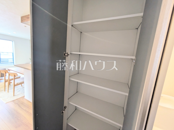 1号棟　収納　【福岡市東区香椎１丁目】