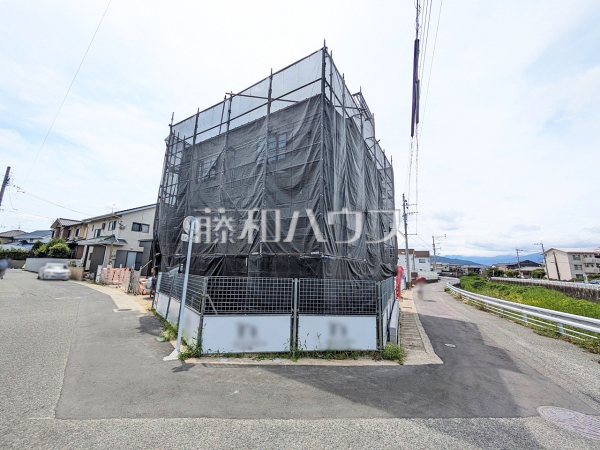 接道状況および現場風景　【福岡市早良区原８丁目】