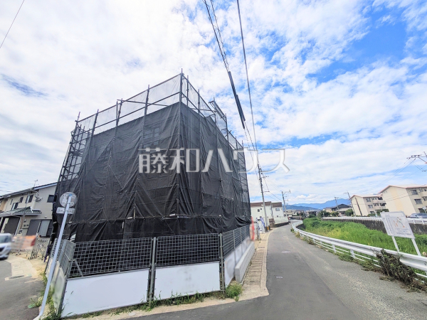 接道状況および現場風景　【福岡市早良区原８丁目】