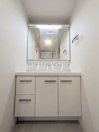 洗面室　【ルネ調布国領モア・クレスト】