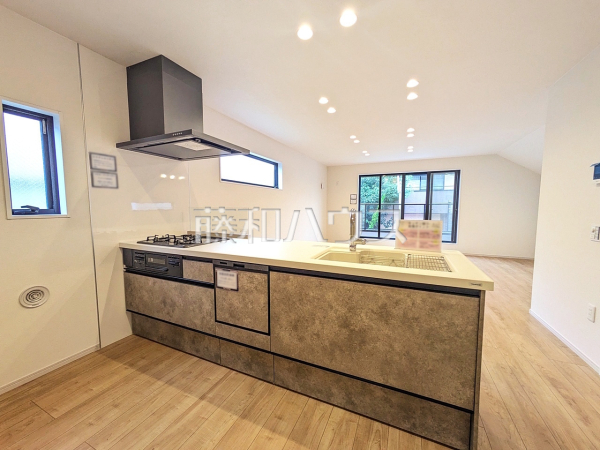 3号棟　キッチン　【板橋区成増４丁目】