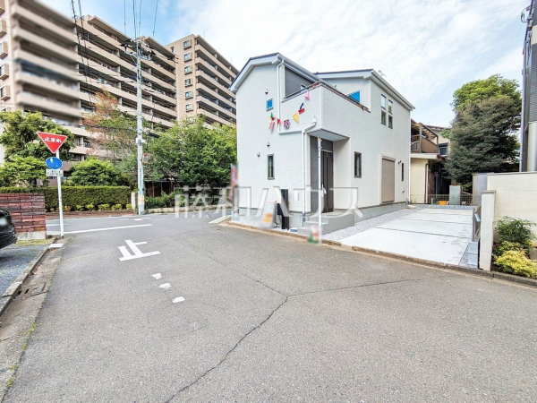 接道状況および現場風景　【所沢市けやき台１丁目】