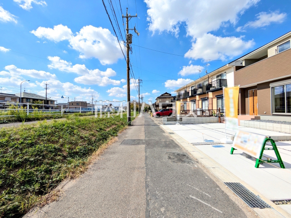 接道状況および現場風景　【春日井市柏井町７丁目】