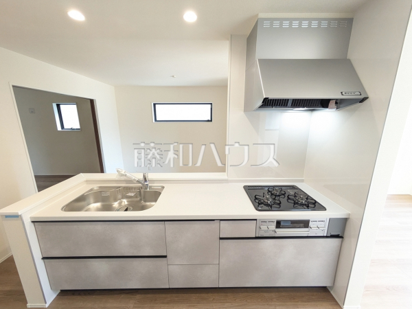 3号棟　キッチン　【春日井市柏井町７丁目】