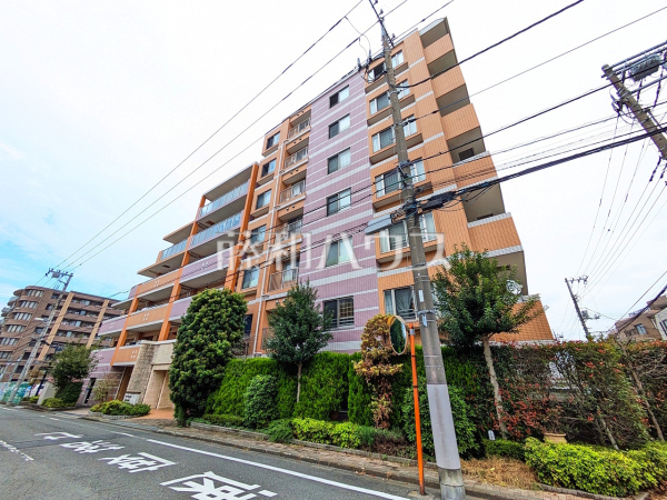 外観　【ライオンズグローベルめじろ台】