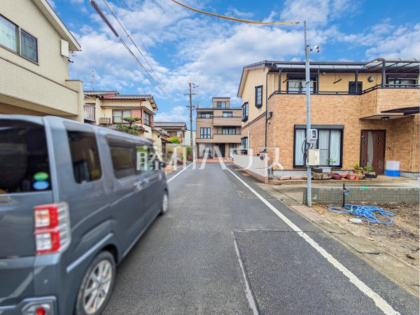 接道状況および現場風景　【小牧市下小針中島３丁目】