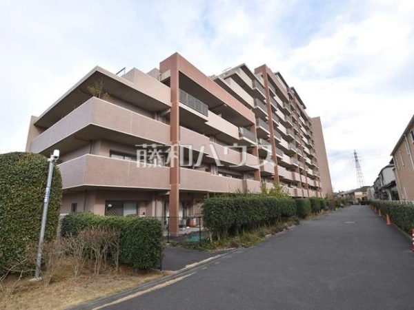 外観　【エルフォレストビューウィング棟】