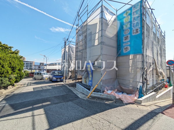 接道状況および現場風景 【福岡市南区寺塚1丁目】 接道状況および現場風景 【福岡市南区寺塚1丁目】