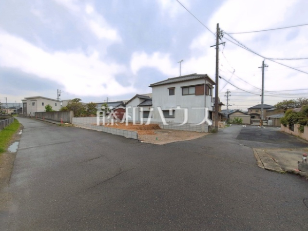 接道状況および現場風景　【小牧市大字本庄】