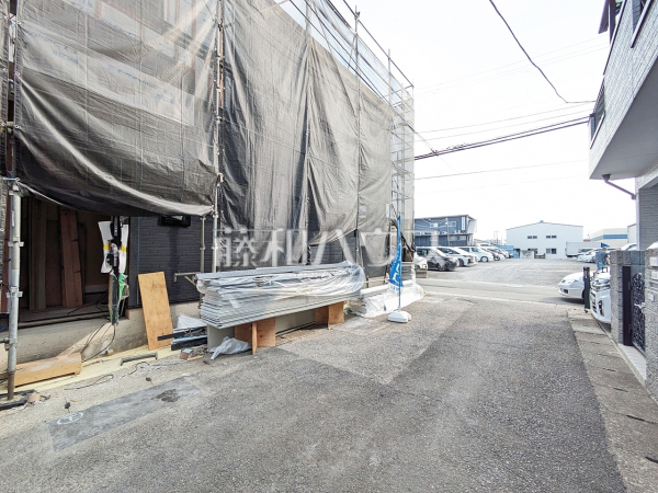 接道状況および現場風景 【志木市下宗岡4丁目】 接道状況および現場風景 【志木市下宗岡4丁目】