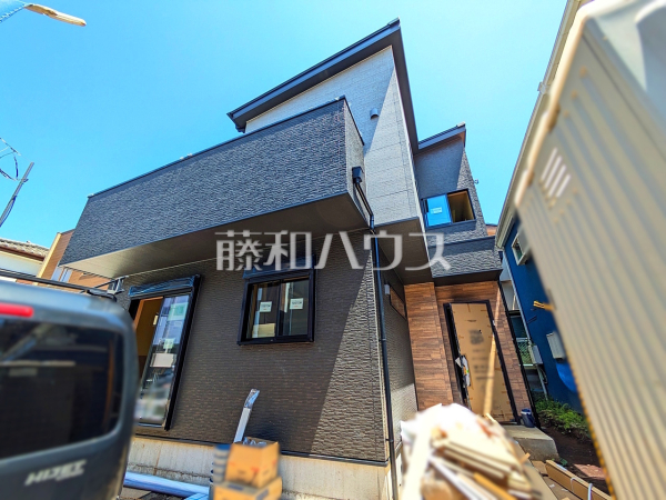外観　【富士見市鶴瀬西３丁目】