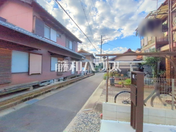 前面道路【北名古屋市六ツ師北屋敷】