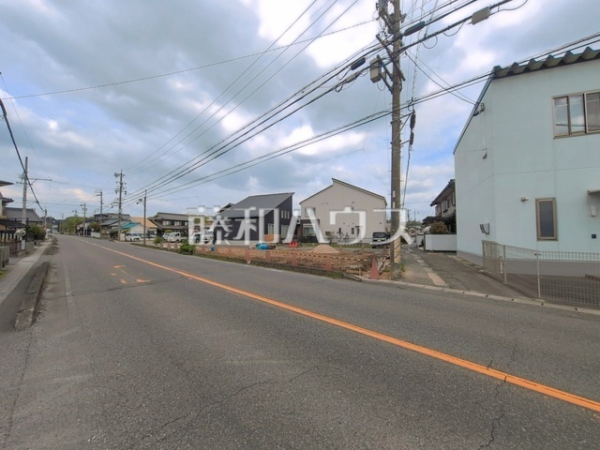 接道状況および現場風景　【春日井市坂下町３丁目】