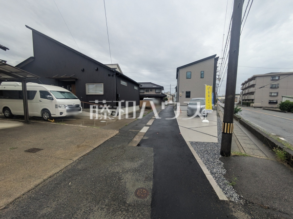 接道状況および現場風景　【春日井市坂下町３丁目】