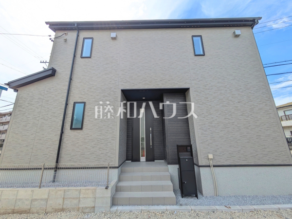 外観　【春日井市坂下町３丁目】