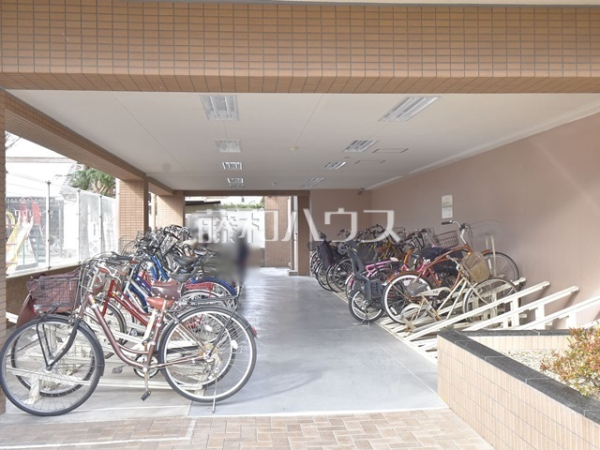 駐車場　【日神パレステージ立川第2】