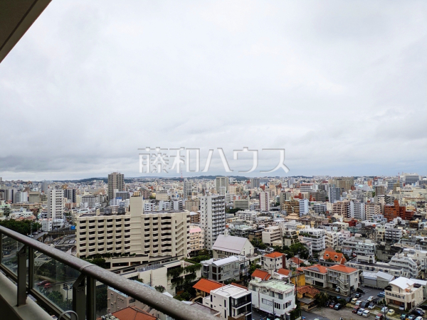 住戸からの眺望写真　【Ｄ’グラフォート沖縄タワー】