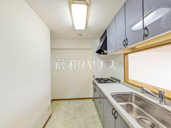 キッチン　【プレジャーガーデン豊田壱番館】