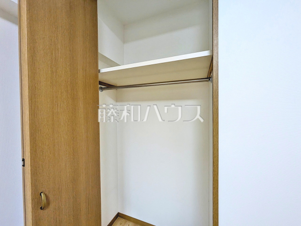 収納　【プレジャーガーデン豊田壱番館】