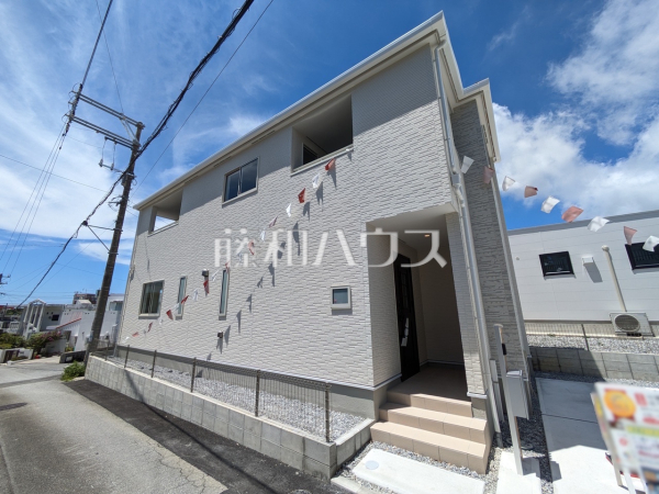 2号棟　外観　【南城市玉城字親慶原】 建物完成済のため、いつでもご内覧可能です！お気軽にお問い合わせください！