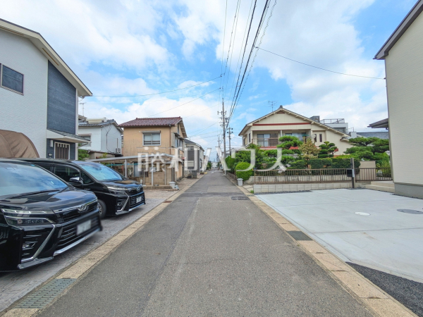 接道状況および現場風景　【北名古屋市熊之庄十二社】