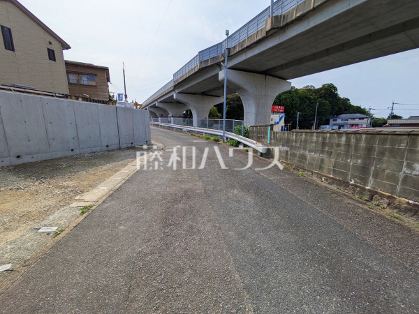 接道状況および現場風景　【福岡市西区拾六町４丁目】