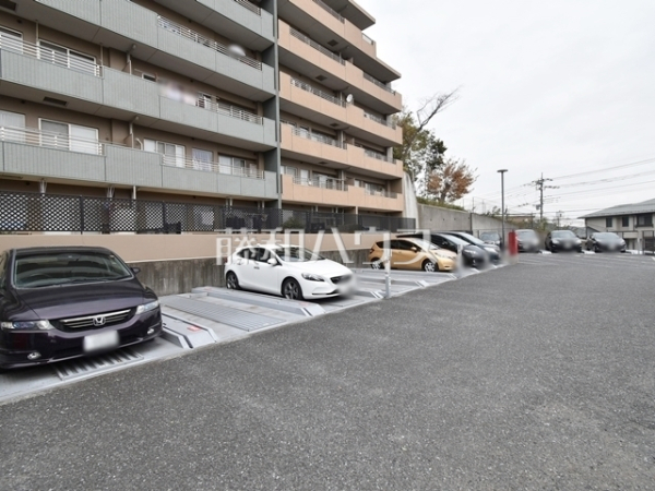 駐車場　【ウインズヒル稲城】