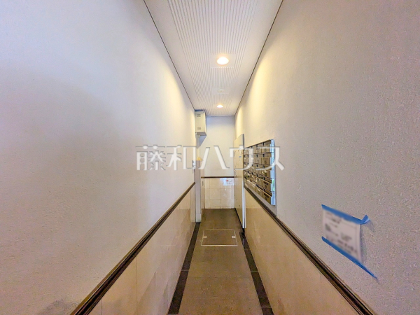 ロビー 【クリオ多摩永山参番館】 ロビー 【クリオ多摩永山参番館】