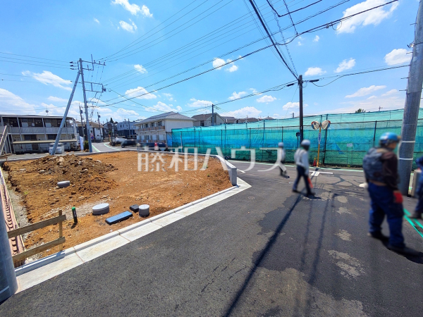 接道状況および現場風景　【東村山市秋津町３丁目】