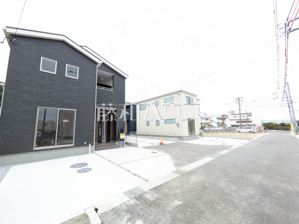 接道状況および現場風景　【うるま市字前原】