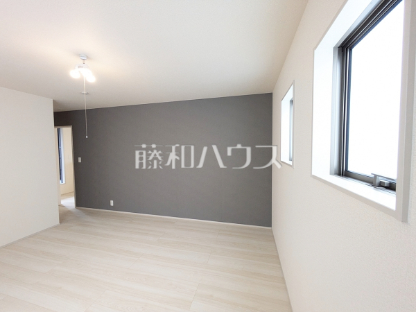 1号棟　居室　【沖縄市古謝津嘉山町】
