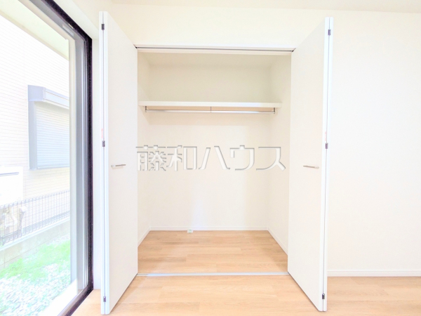 収納　【東村山市栄町１丁目】