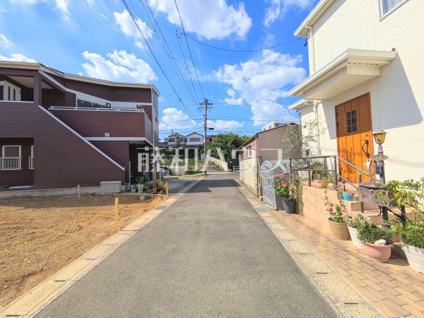 接道状況および現場風景　【春日井市篠木町６丁目】