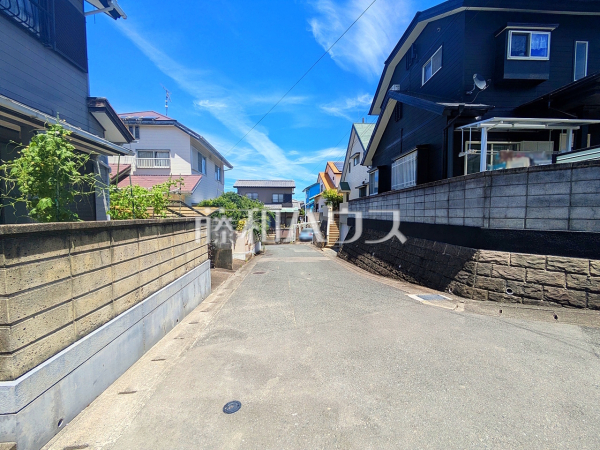 接道状況および現場風景　【福岡市東区香住ヶ丘５丁目】