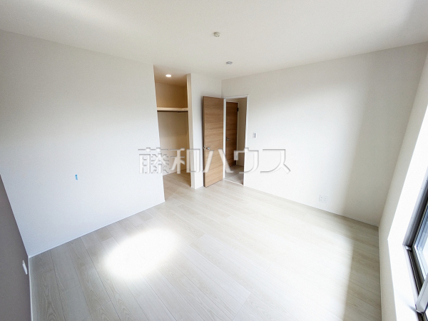 2号棟　居室　【北名古屋市片場白山】