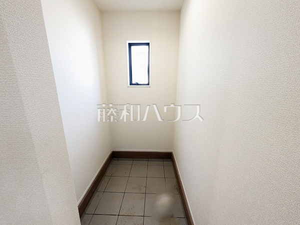 3号棟　シューズインクローゼット　【北名古屋市片場白山】