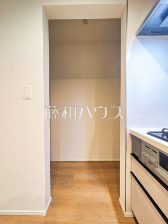 6号棟　収納　【八王子市四谷町】