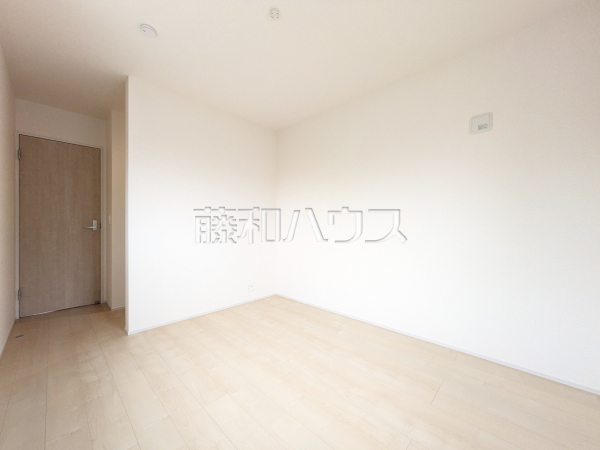 居室　【武蔵村山市大南３丁目】
