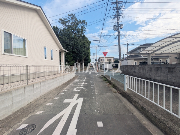 接道状況および現場風景　【福岡市南区警弥郷３丁目】