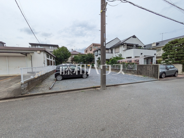 現地写真（現況：駐車場）　【所沢市東所沢３丁目】