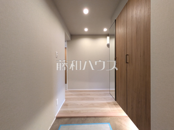玄関ホール　【西原グリーンハイツ　9号棟】